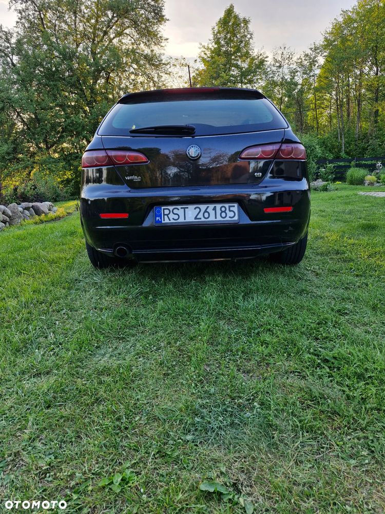 Alfa Romeo 159 1.9 JTDM 16V DPF Automatik Distinctive - 4