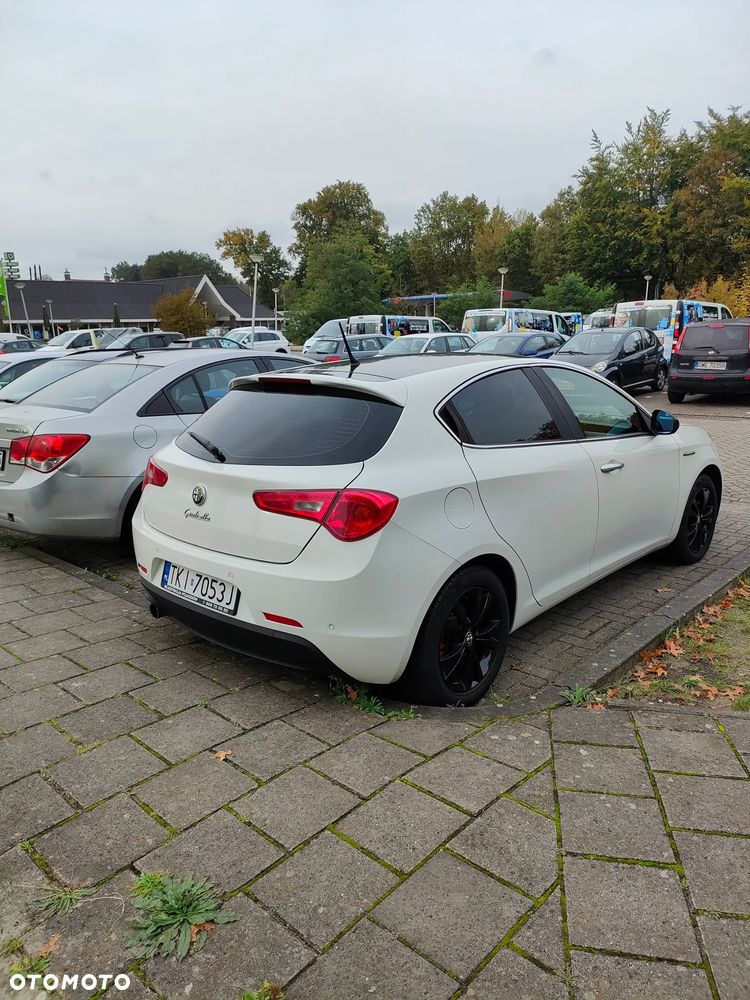 Alfa Romeo Giulietta 1.6 JTDM Distinctive - 3