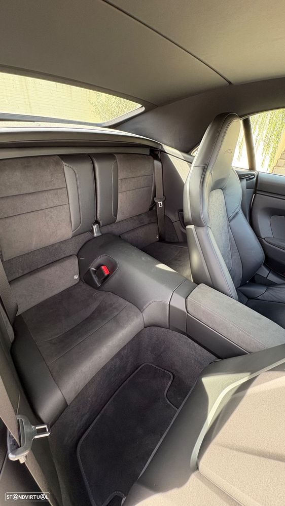 Porsche 911 (992) Carrera PDK - 10