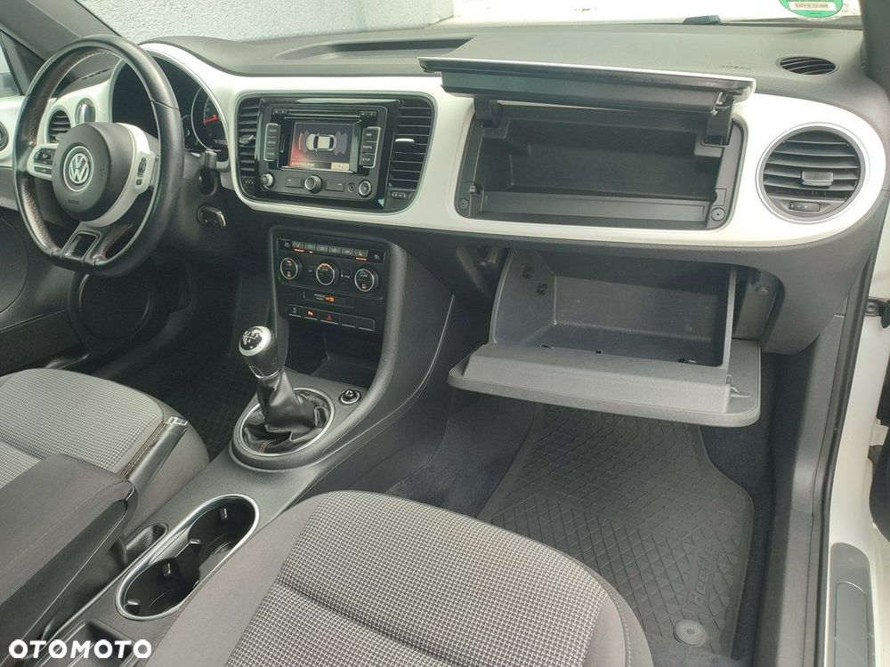 Volkswagen Beetle - 24