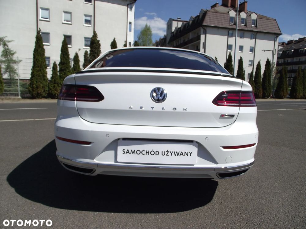 Volkswagen Arteon 2.0 TDI Bi-Turbo SCR 4Mot R-Line Edition DSG - 9