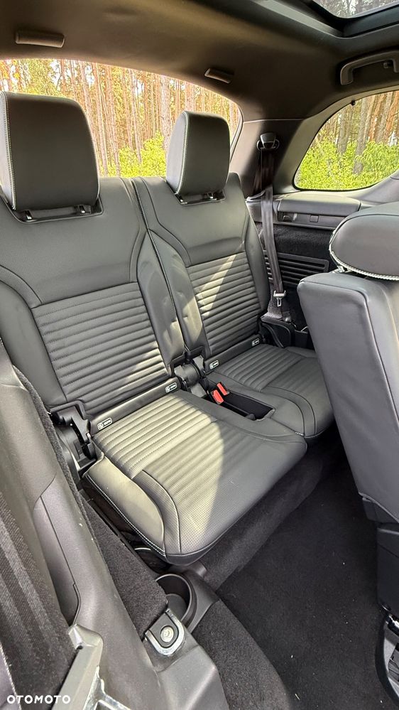Land Rover Discovery 3.0 TD6 HSE Luxury - 17