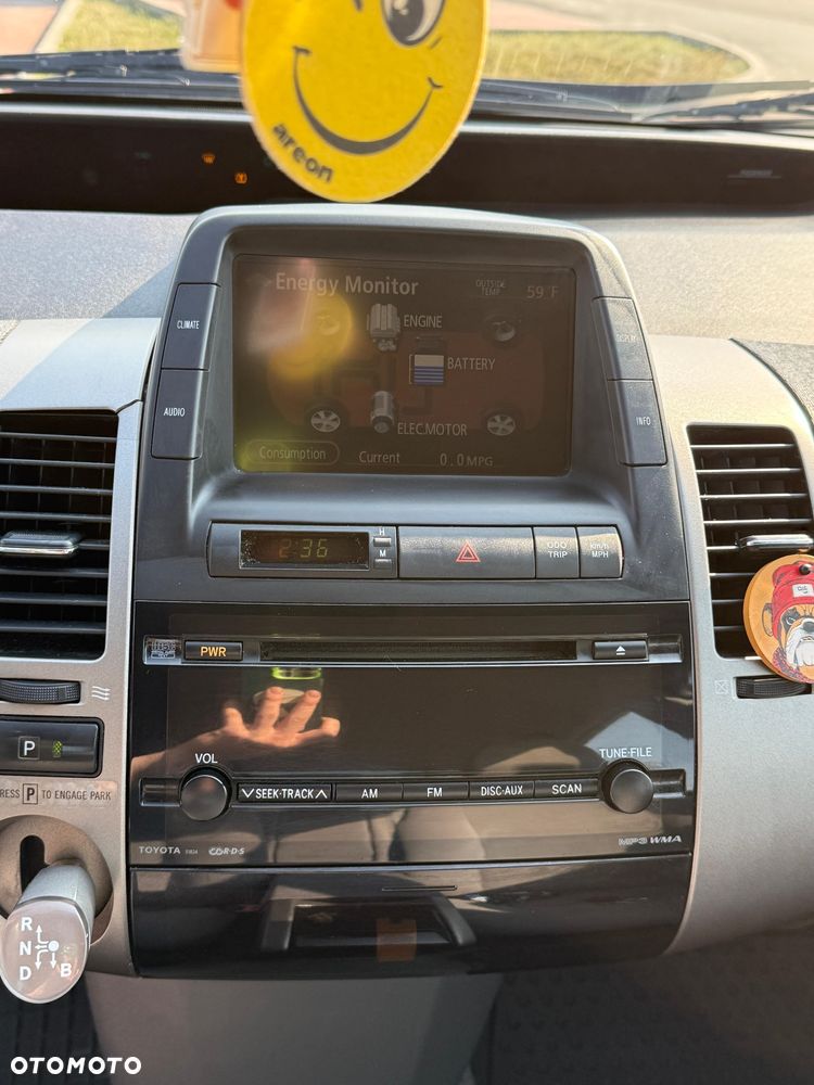Toyota Prius - 6