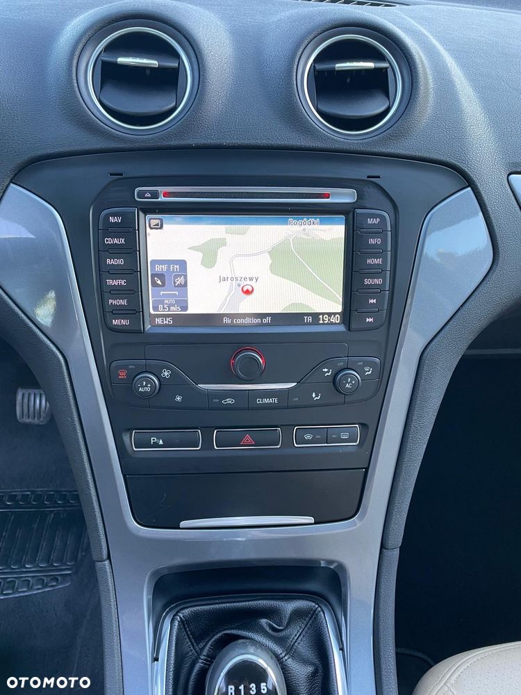 Ford Mondeo 2.0 TDCi Ambiente - 31