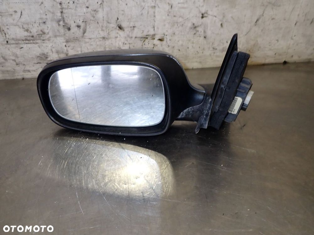 LUSTERKO LEWE ELEKTRYCZNE SAAB 9-3 II 2.2 - 3