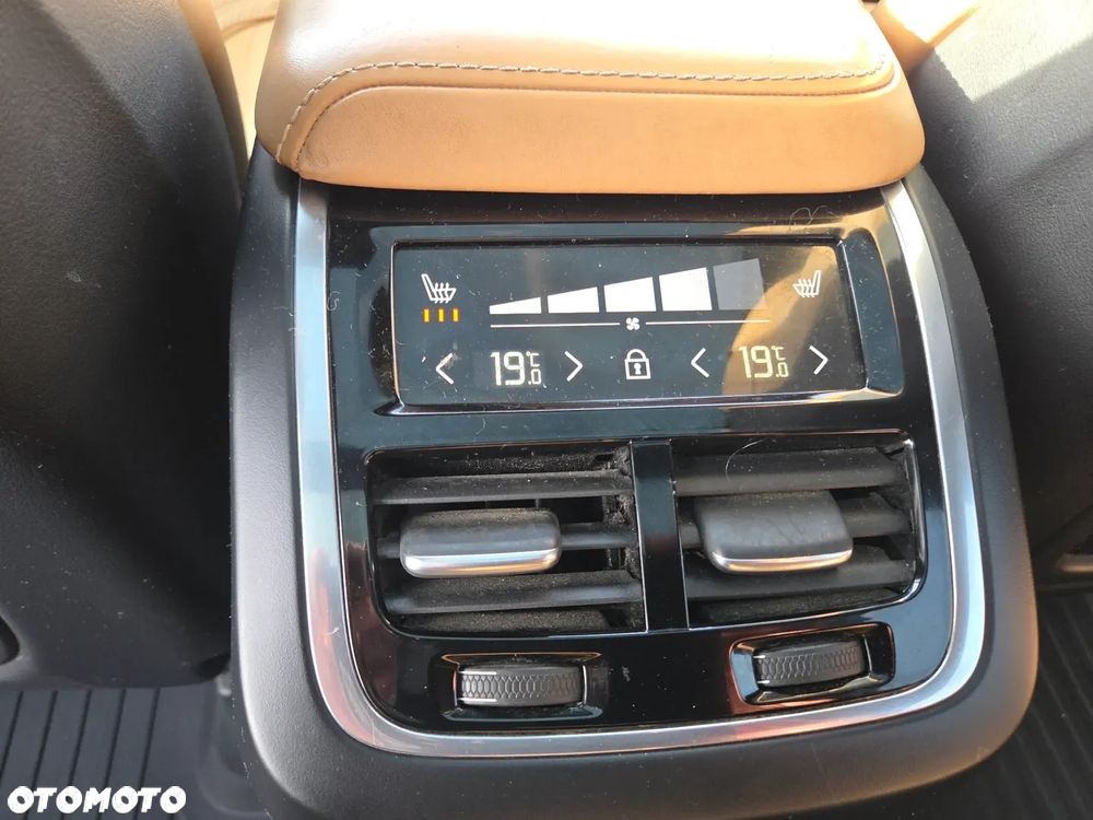 Volvo XC 60 T6 AWD Inscription - 20