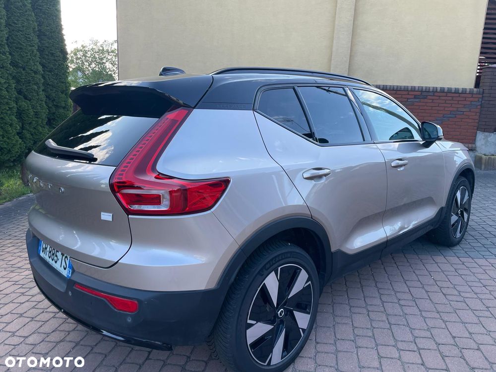Volvo XC 40 - 6