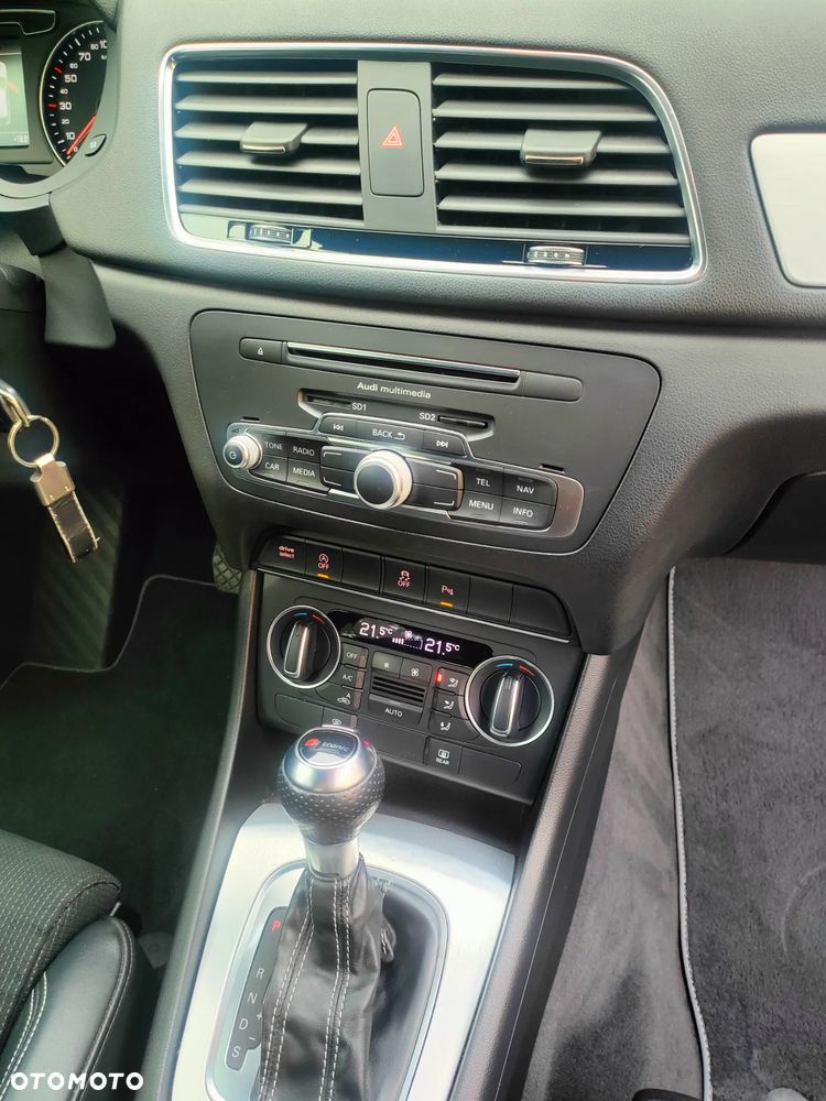 Audi Q3 35 TDI Quattro S tronic S line - 28
