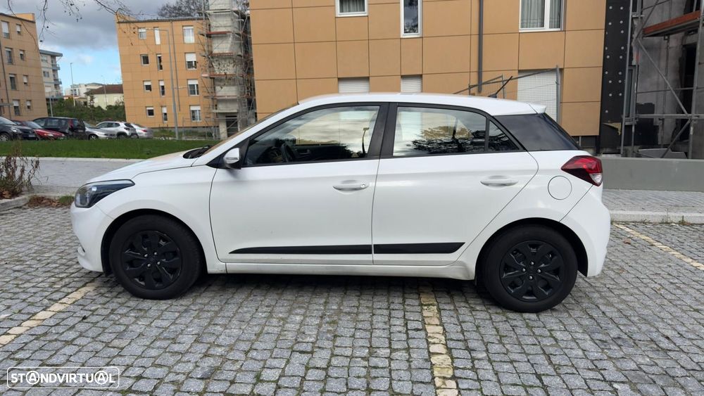 Hyundai i20 1.1 CRDi Comfort - 2