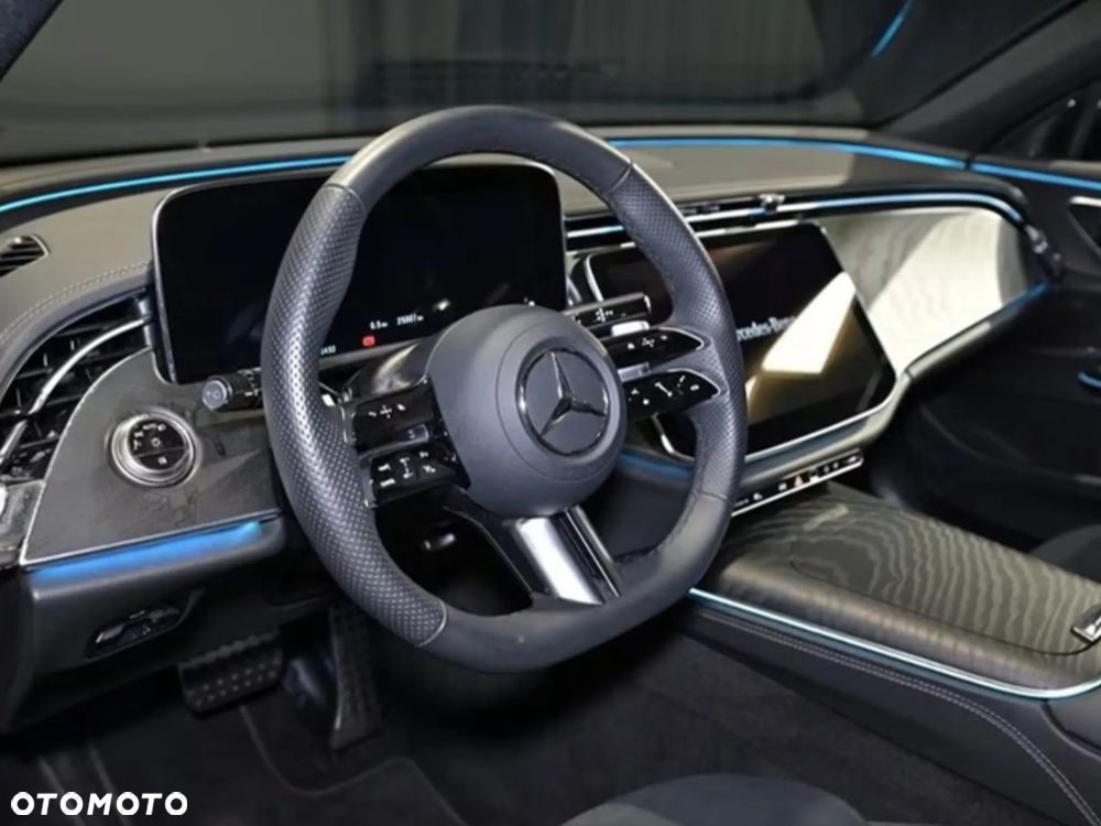 Mercedes-Benz Klasa E 220 d mHEV 4-Matic AMG 9G-Tronic - 8
