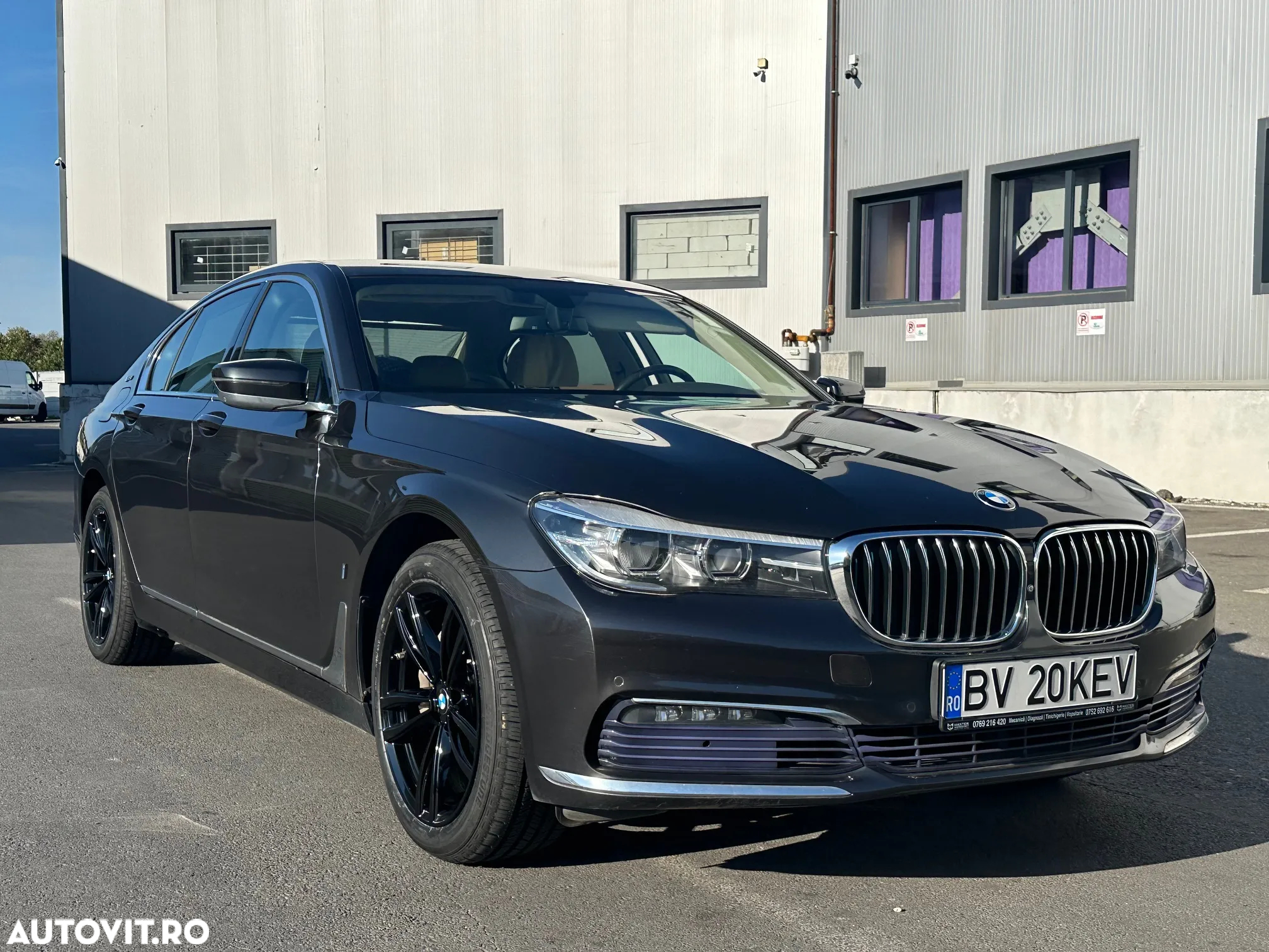 BMW Seria 7 - 2