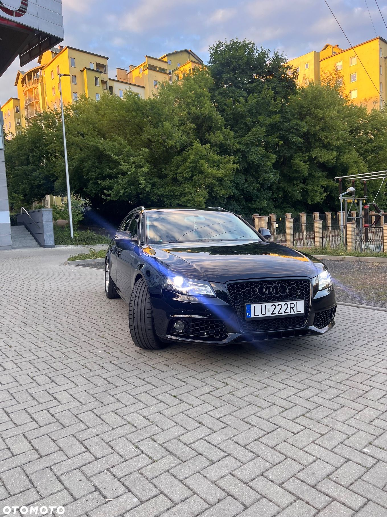 Audi A4 - 1