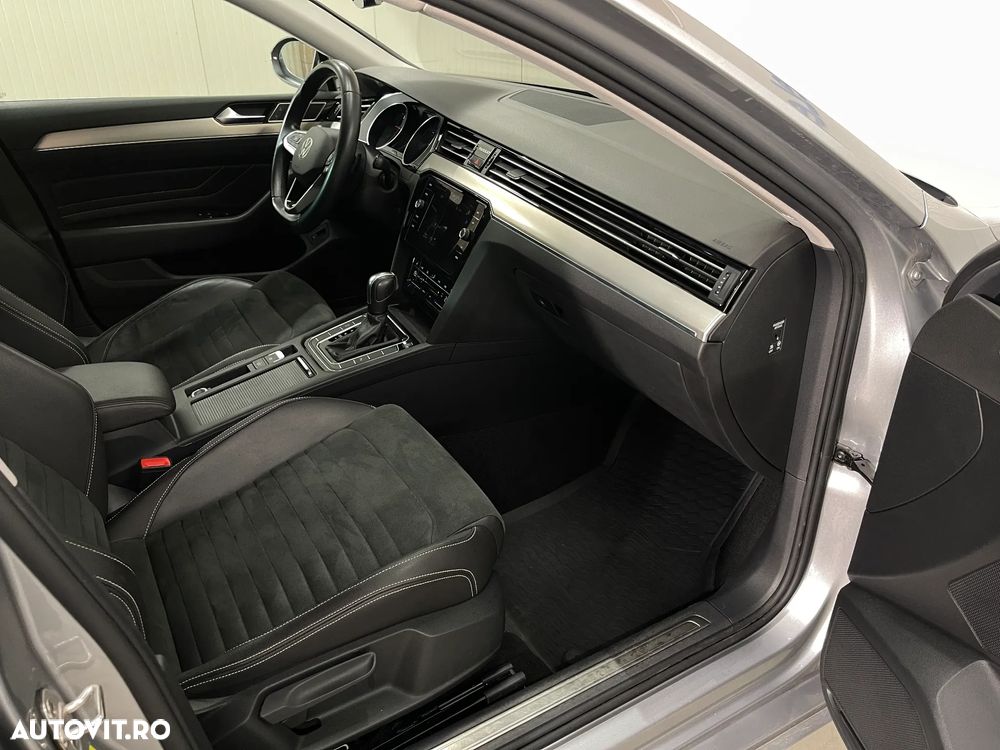 Volkswagen Passat 2.0 TDI DSG Highline - 9