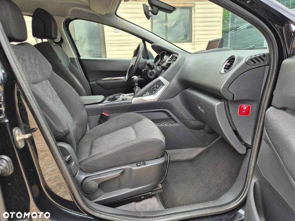 Peugeot 3008 HDi FAP 110 Allure - 16