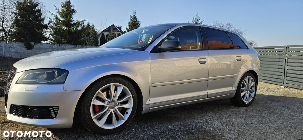 Audi A3 Sportback 2.0 TDI DPF (DSG) S tronic Ambiente - 12