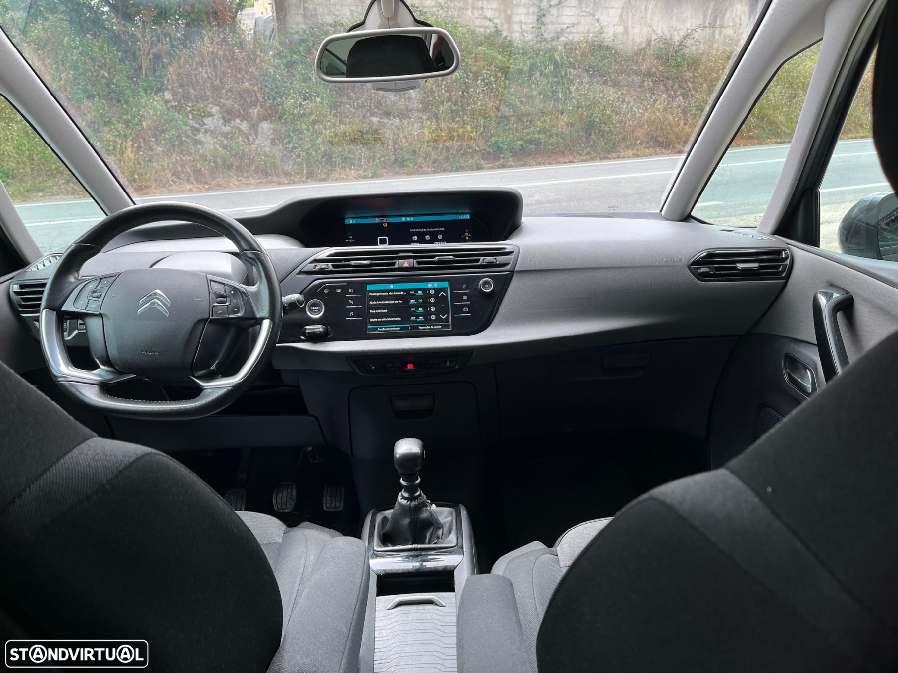 Citroën C4 Grand Picasso 1.6 BlueHDi Shine - 16