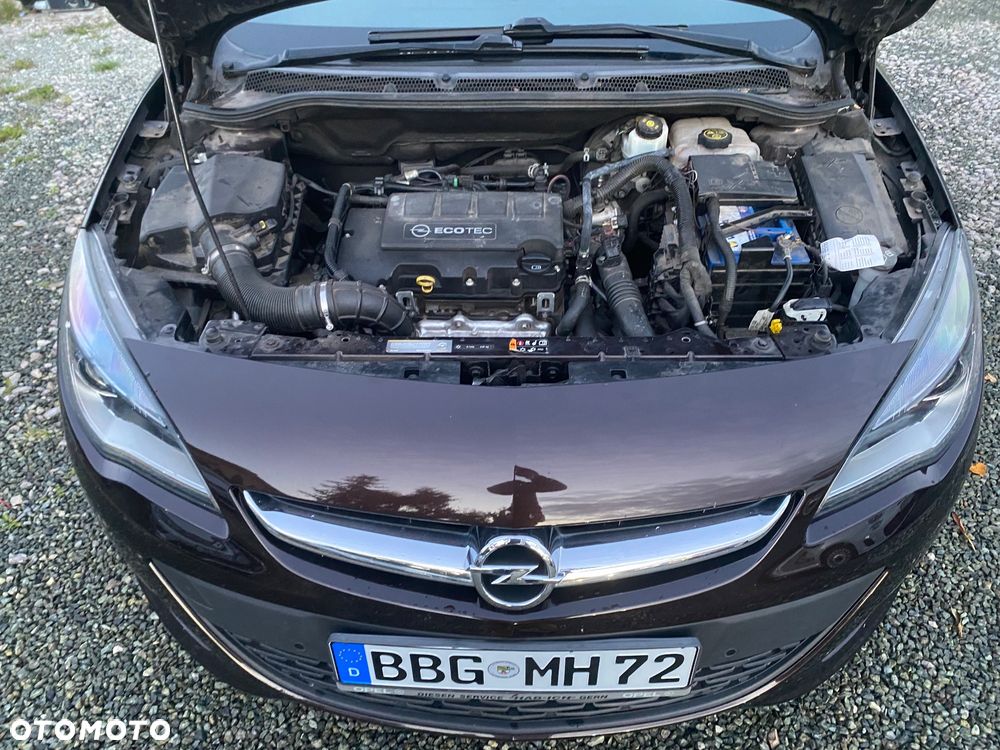 Opel Astra 1.4 Turbo Exklusiv - 18