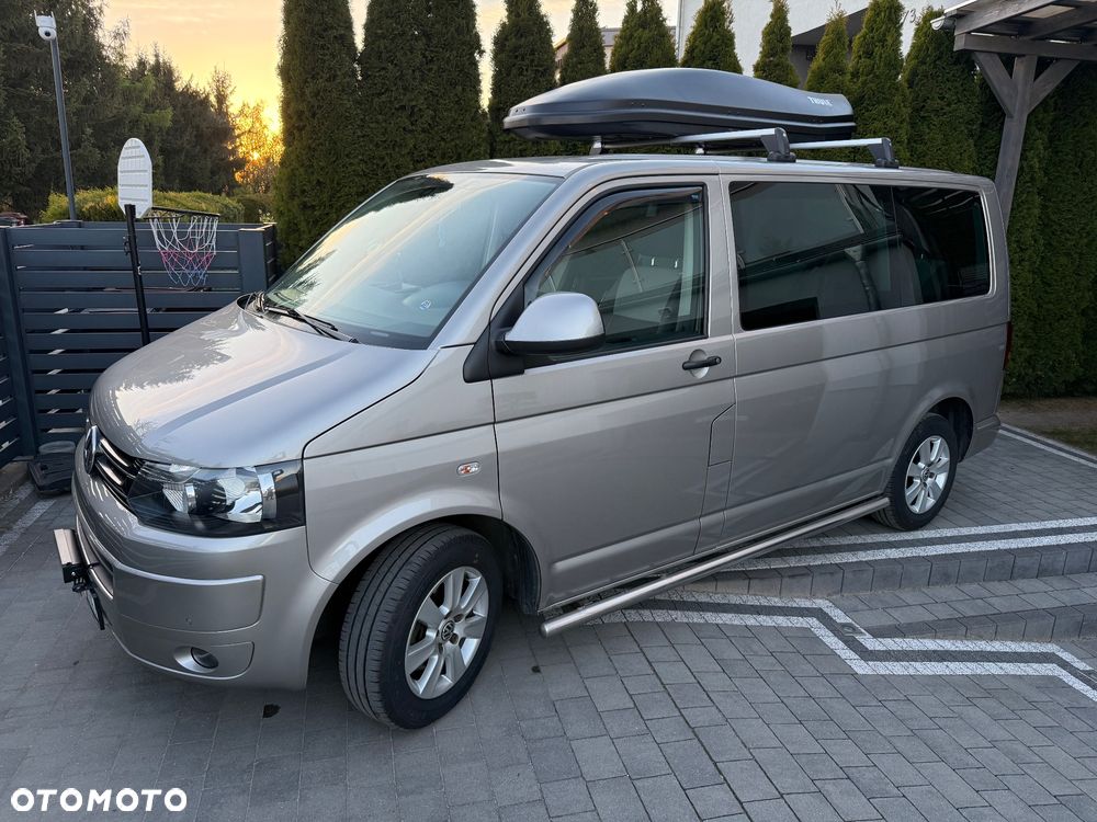 Volkswagen Multivan - 9