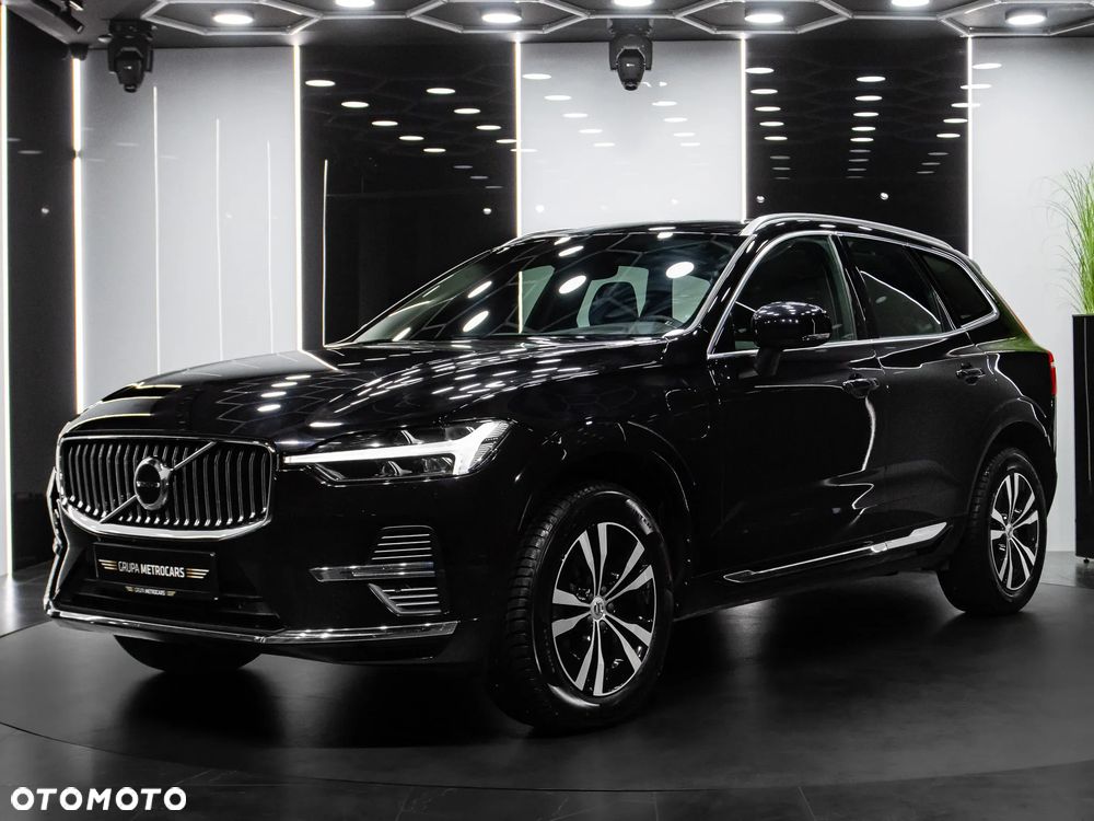 Volvo XC 60 T6 Plug-In Hybrid AWD Core - 2