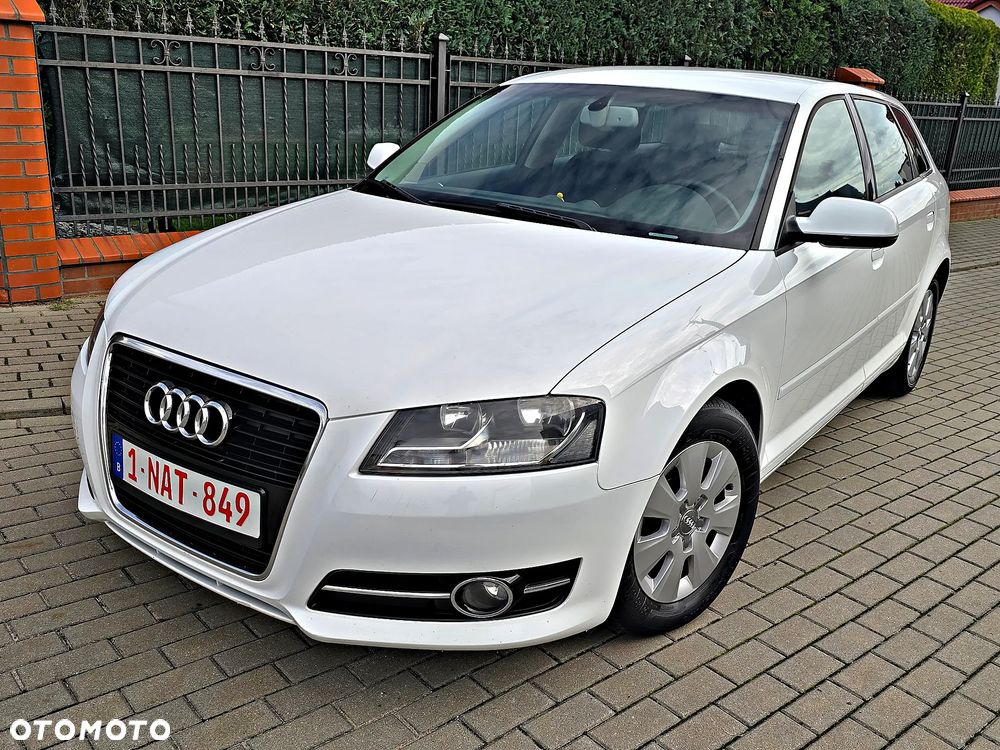 Audi A3 Sportback 1.6 TDI Attraction - 3