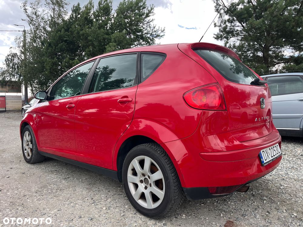 Volkswagen Golf - 4