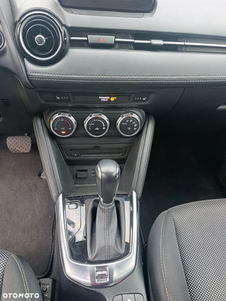 Mazda 2 SKYACTIV-G 90 Exclusive-Line - 7