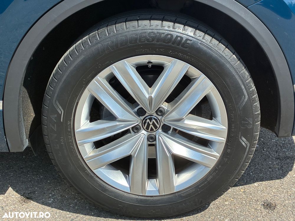 Volkswagen Touareg V6 TDI 4MOTION Elegance - 13