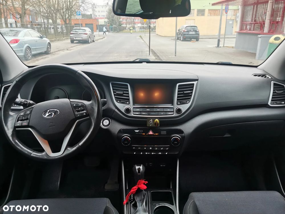 Hyundai Tucson 1.7 CRDI BlueDrive Premium 2WD DCT - 21