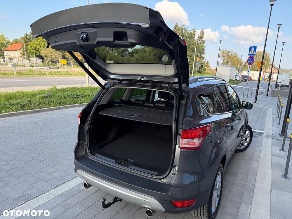 Ford Kuga - 30