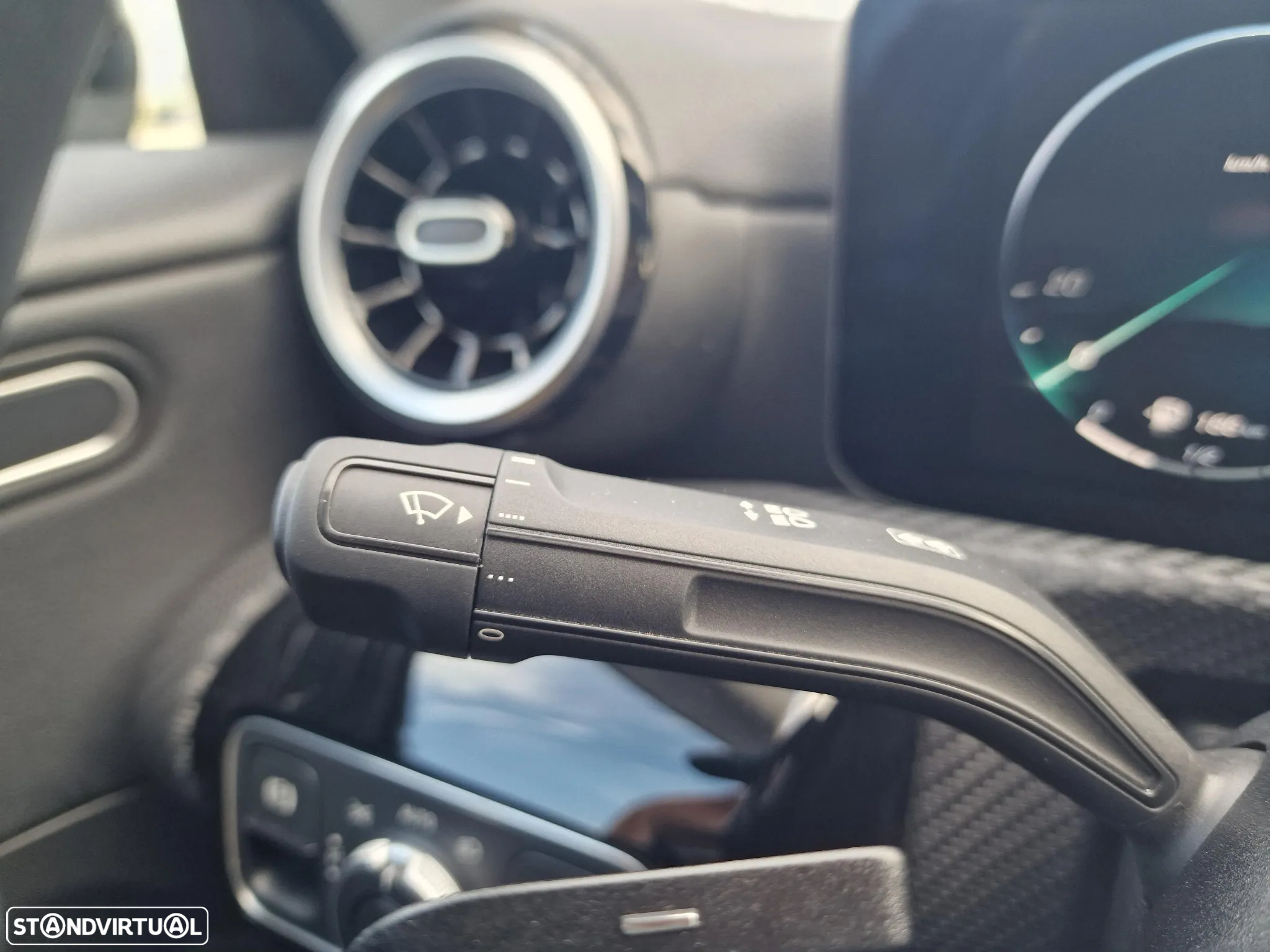 Mercedes-Benz CLA 180 d Style Plus Aut. - 17