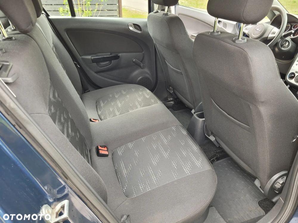 Opel Corsa 1.4 16V Enjoy - 17