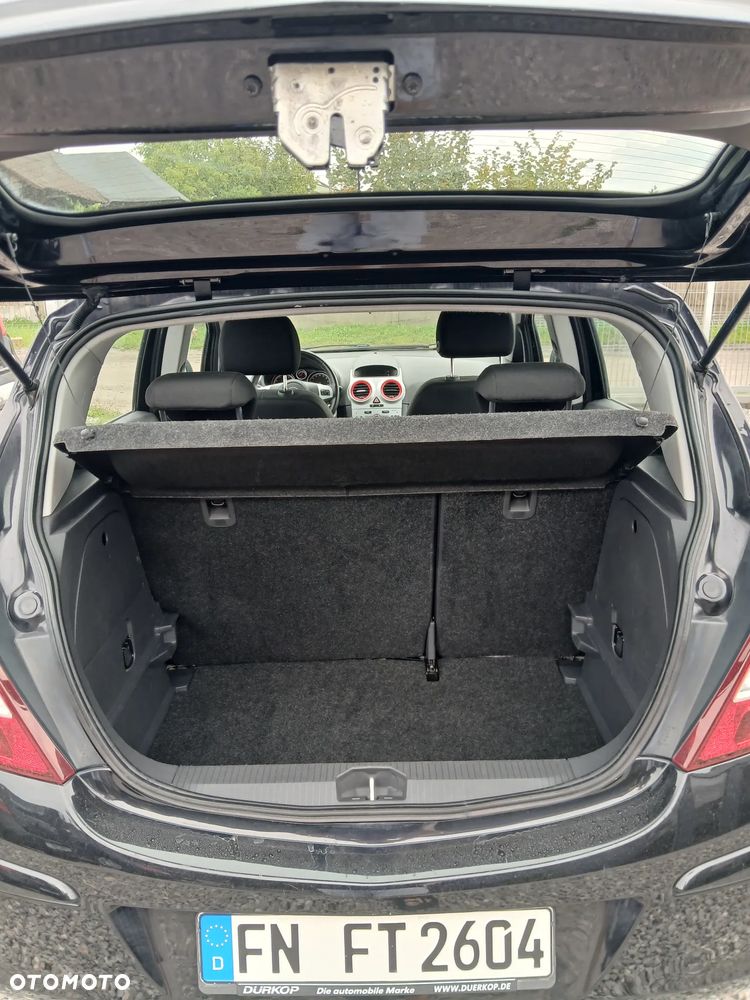 Opel Corsa - 20
