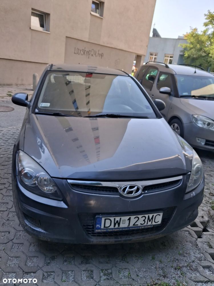 Hyundai i30 1.6 CRDi Comfort - 1