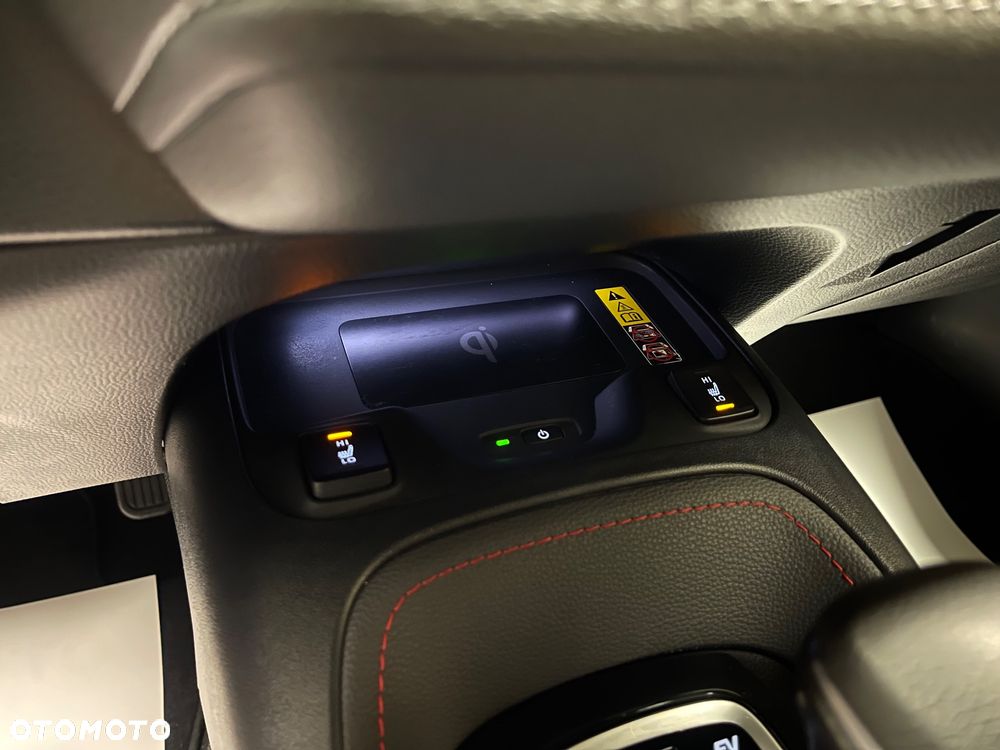 Toyota Corolla 1.8 Hybrid GR Sport Dynamic - 24