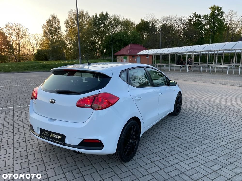 Kia Ceed 1.4 CVVT Attract - 7