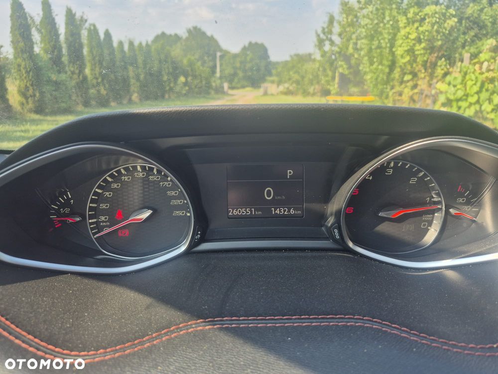 Peugeot 308 BlueHDi 180 EAT6 GT - 6