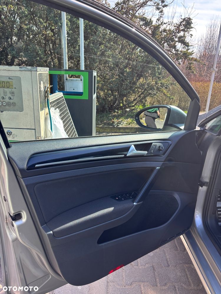 Volkswagen Golf 1.4 TSI BMT Highline - 11