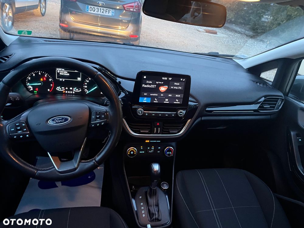 Ford Fiesta - 34