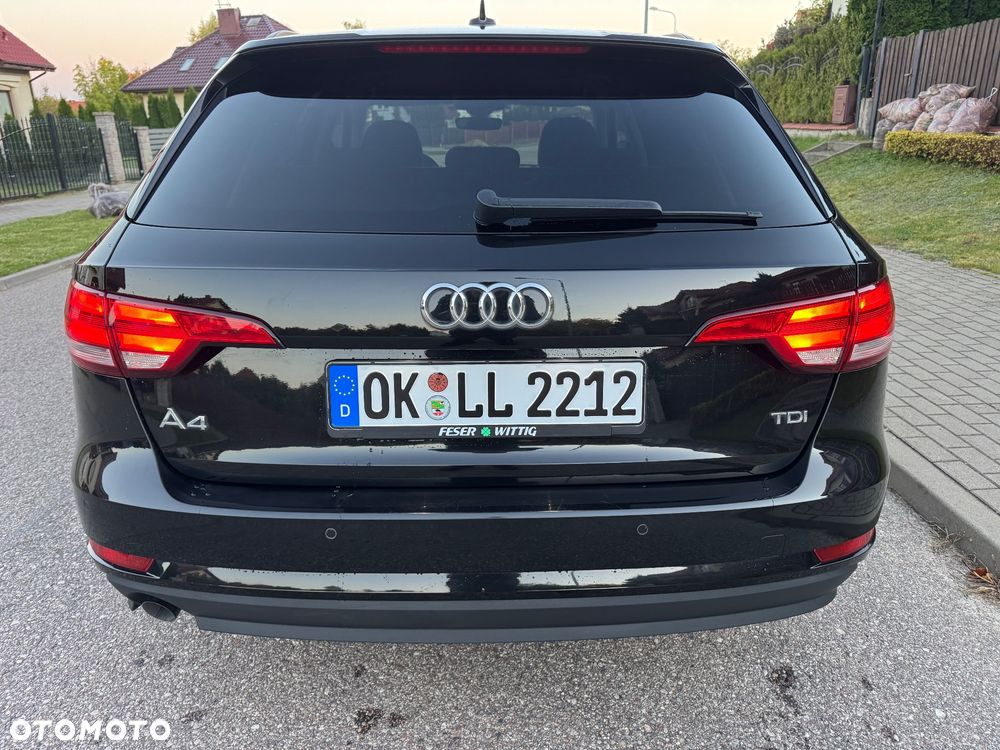 Audi A4 Avant - 13