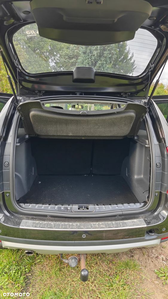 Dacia Duster 1.6 SCe Blackshadow S&S - 10
