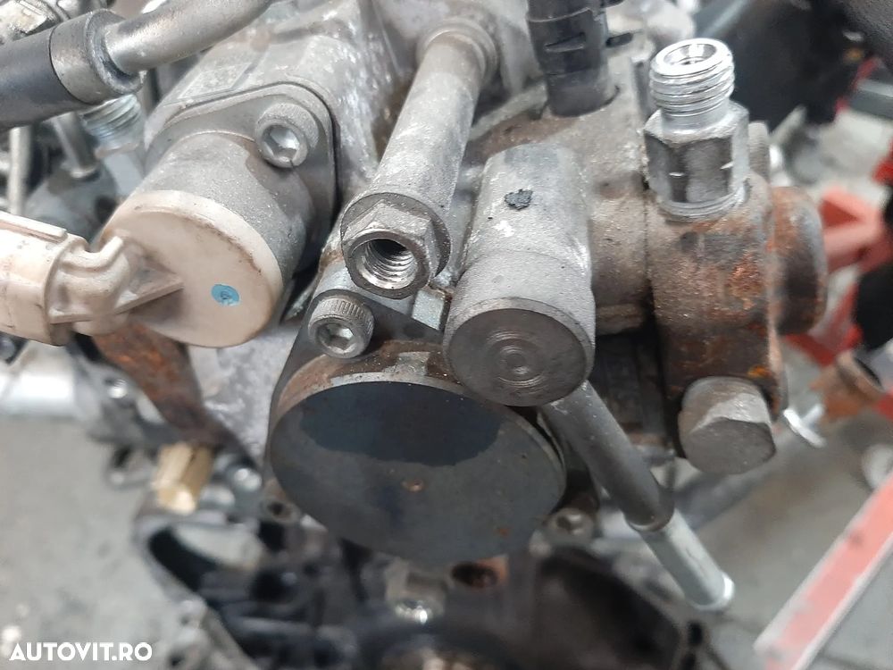 pompa inalta 2.2 d-4d toyota rav 4  avensis t25 verso lexus is 2  22100-0r030 hu294000-0324 - 1