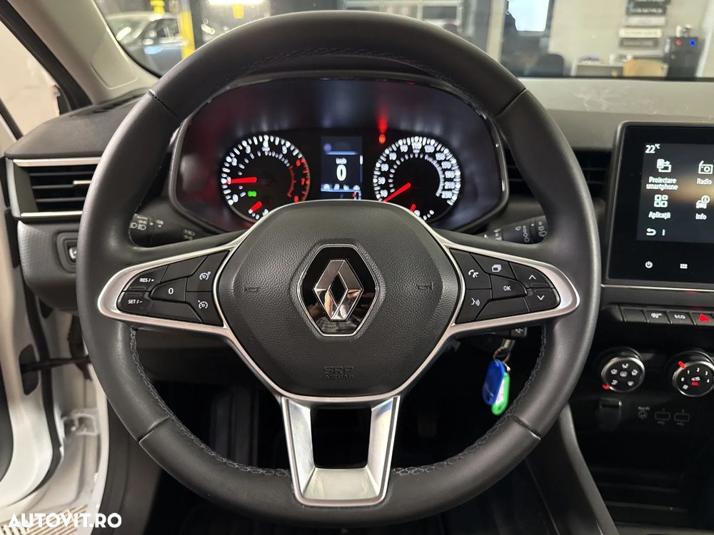 Renault Clio - 17