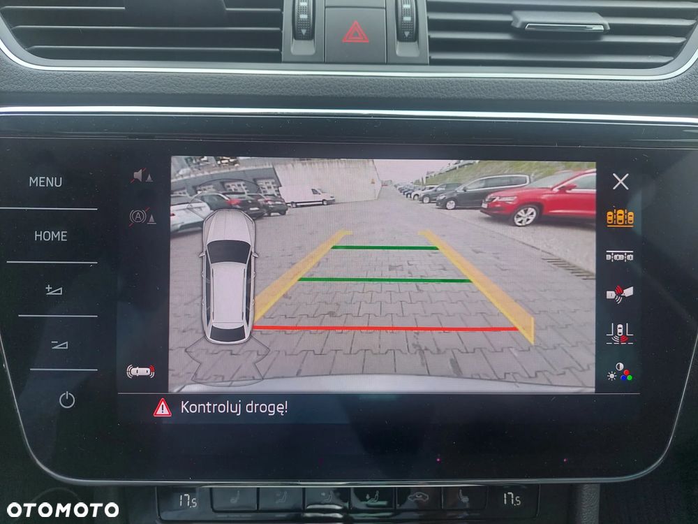 Skoda Superb 2.0 TDI DSG Style - 17