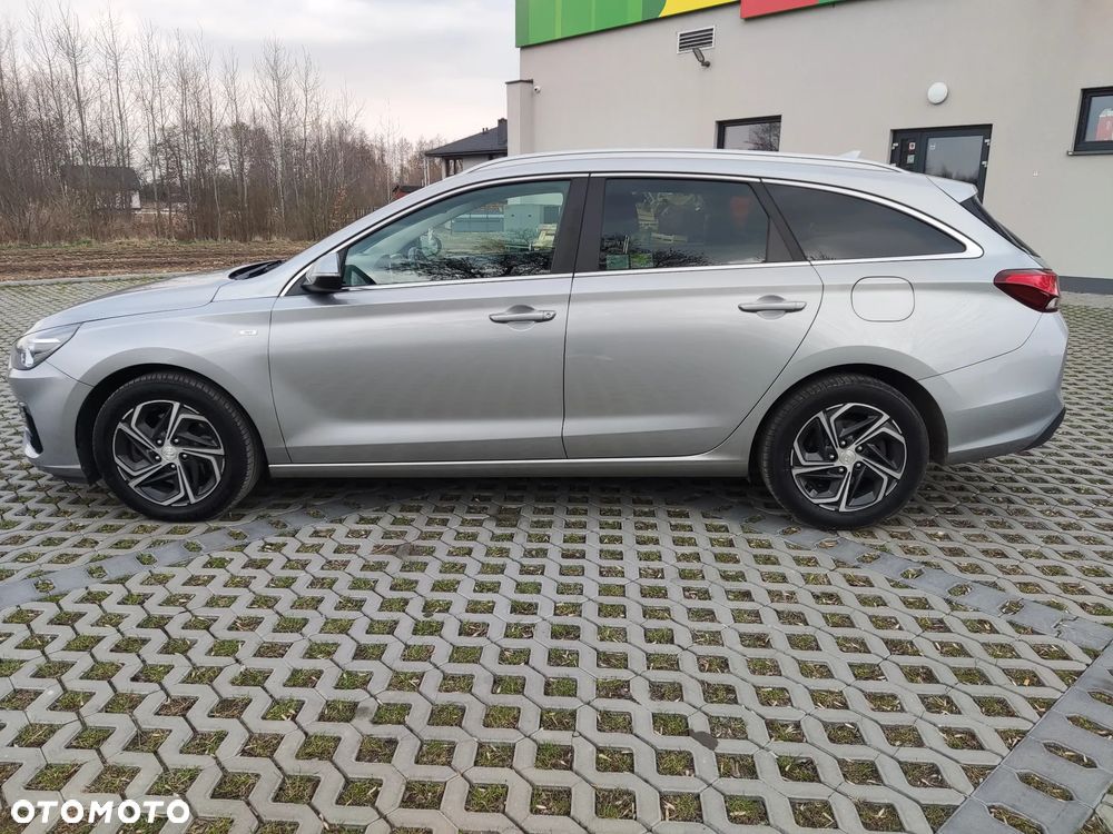 Hyundai i30 1.5 T-GDI 48V Comfort DCT - 6