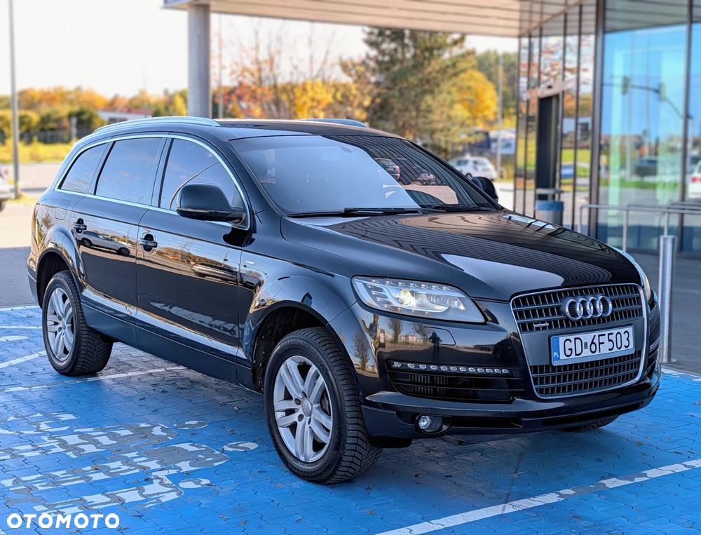 Audi Q7 2010 photo 3