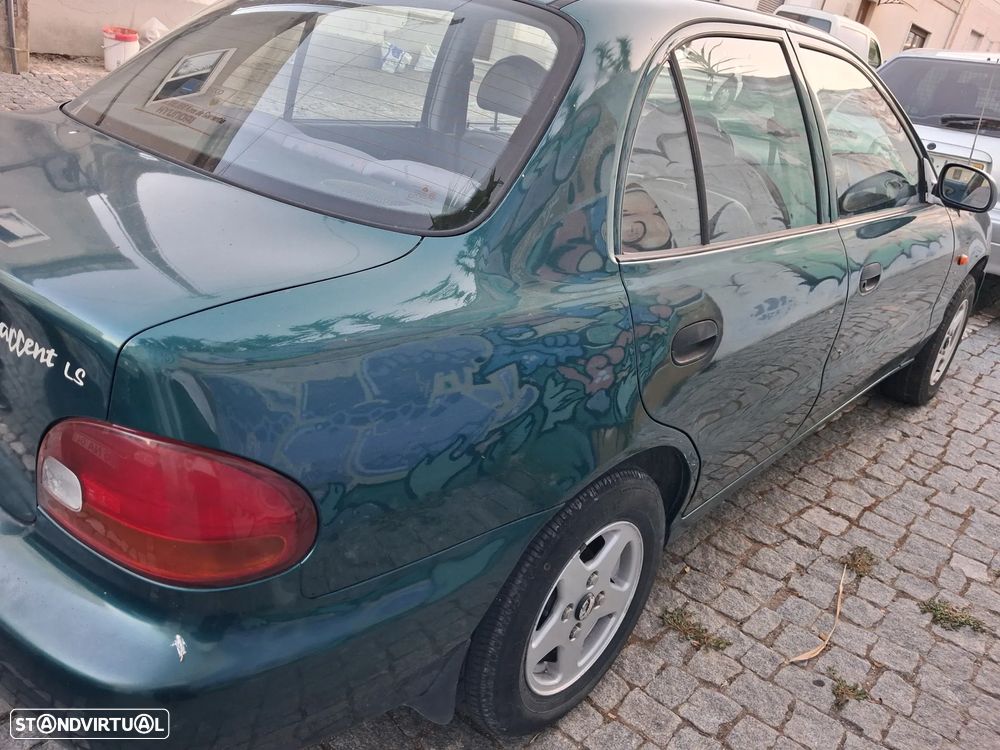 Hyundai Accent 1.3 LS - 5