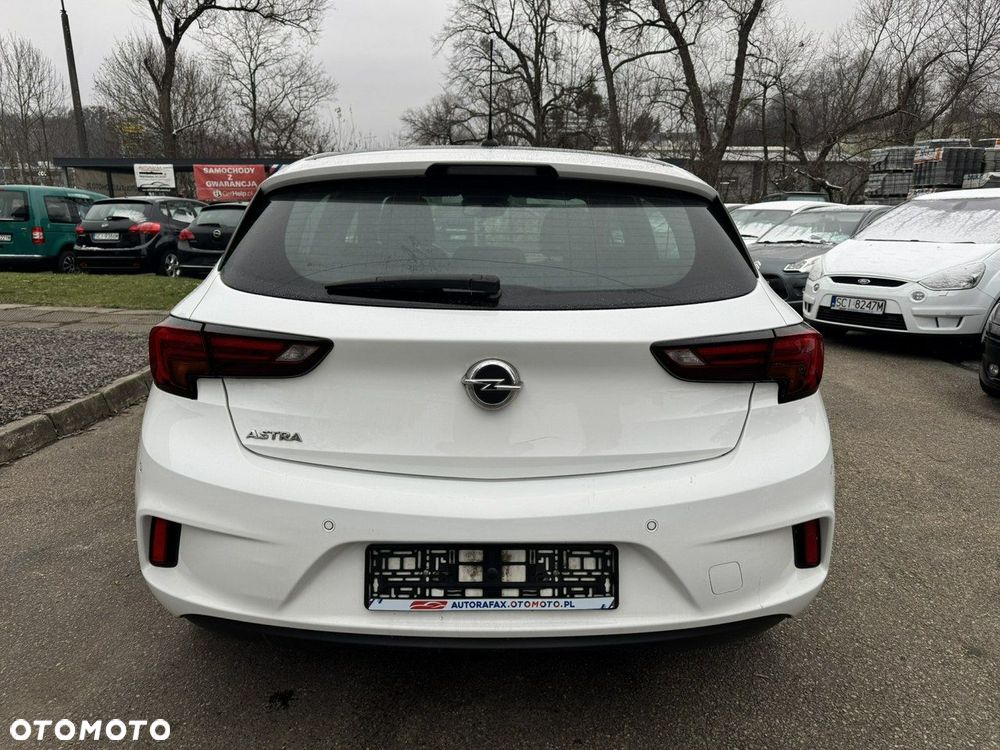 Opel Astra 1.4 T Dynamic S&S - 10