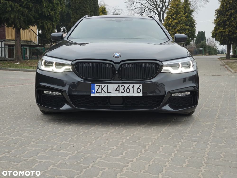 BMW Seria 5 540i xDrive - 2