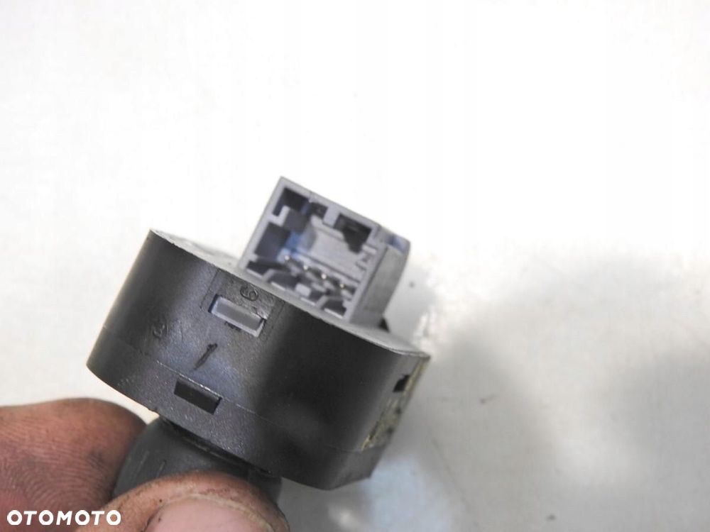 PRZYCISK REGULACJI LUSTEREK AUDI A3 8P 8E0959565 - 3