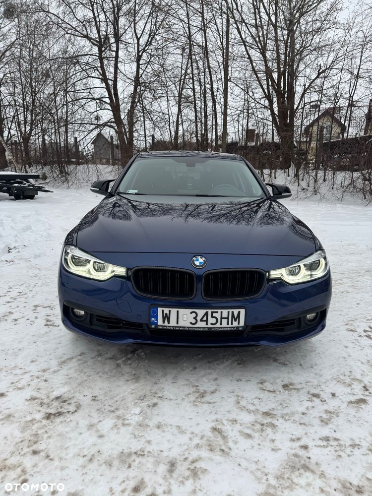 BMW Seria 3 330i xDrive - 20